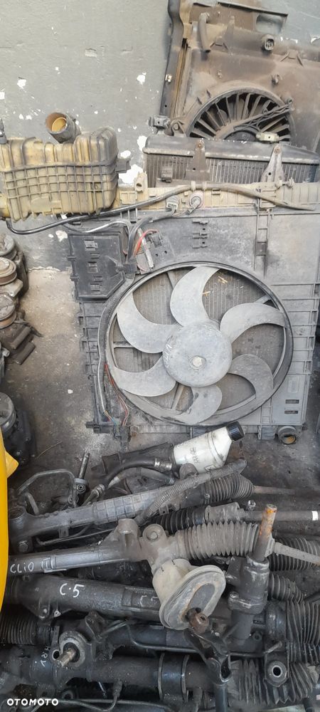 MERCEDES VITO W638  chłodnica wody wentylator - 2