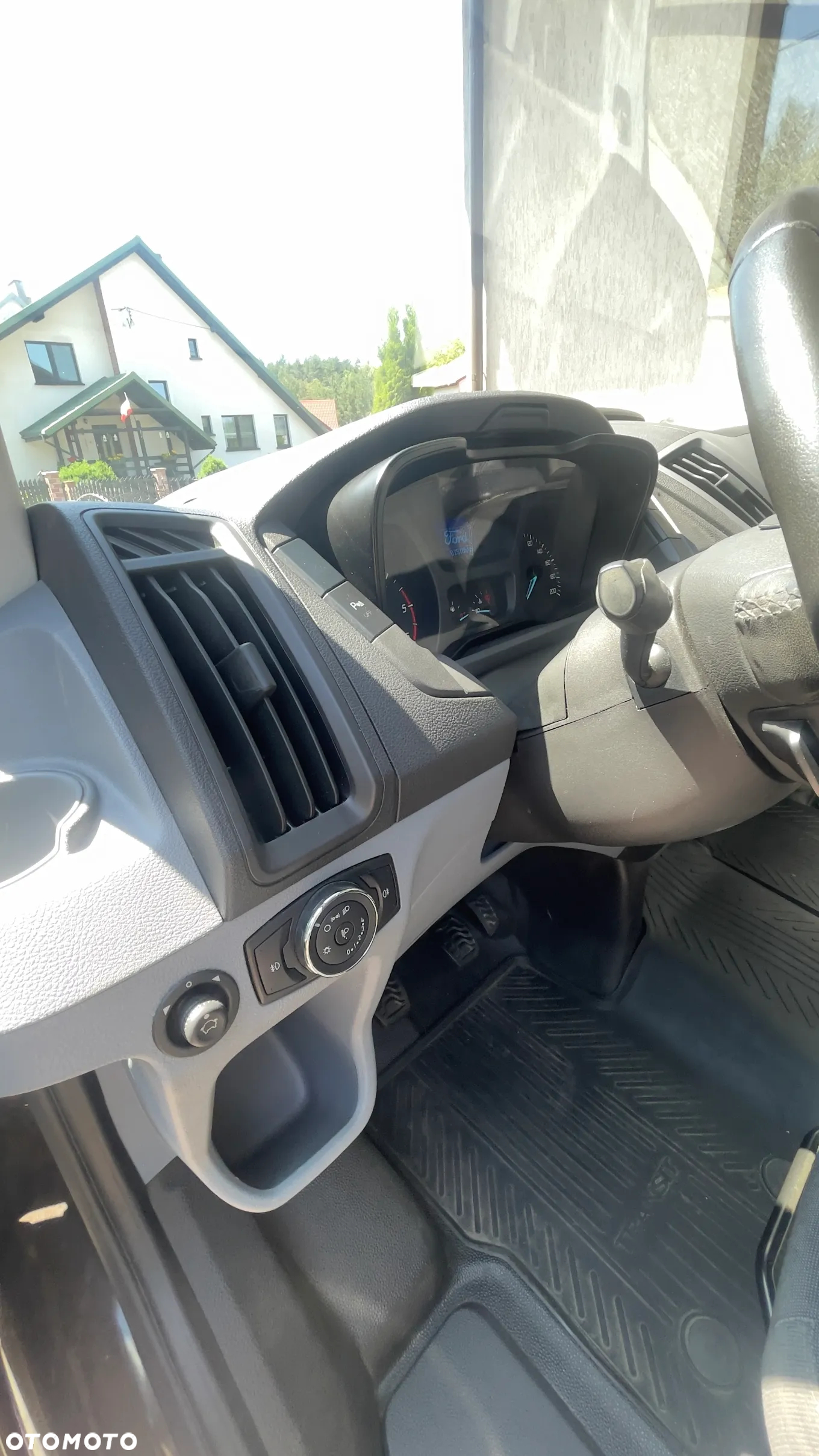 Ford Transit L2H2 - 9