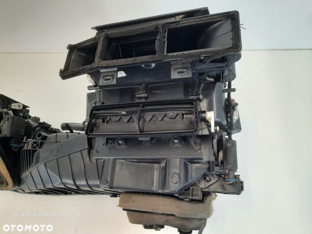 VOLKSWAGEN PASSAT B6 NAGRZEWNICA OBUDOWA KOMPLETNA 3C1820308 BLS - 2