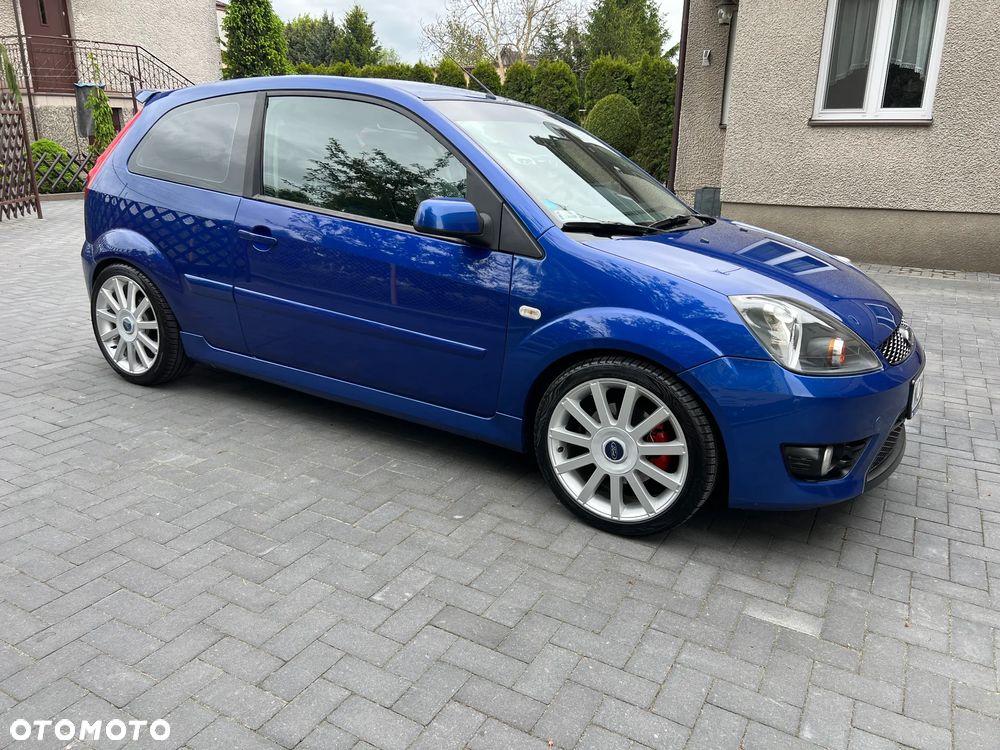 Ford Fiesta - 7