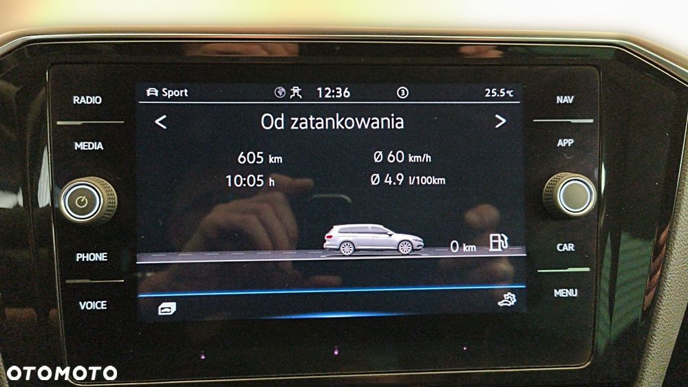 Volkswagen Passat - 29
