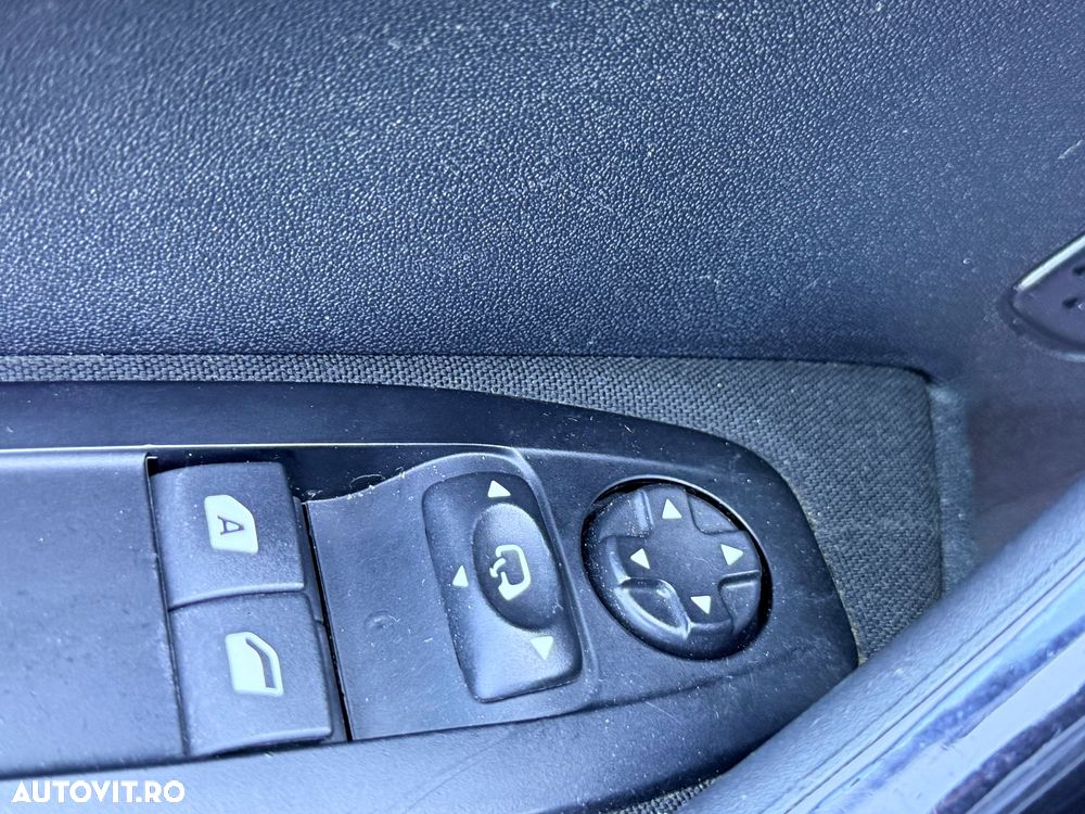 Peugeot 208 PureTech 82 Start & Stop Active - 17
