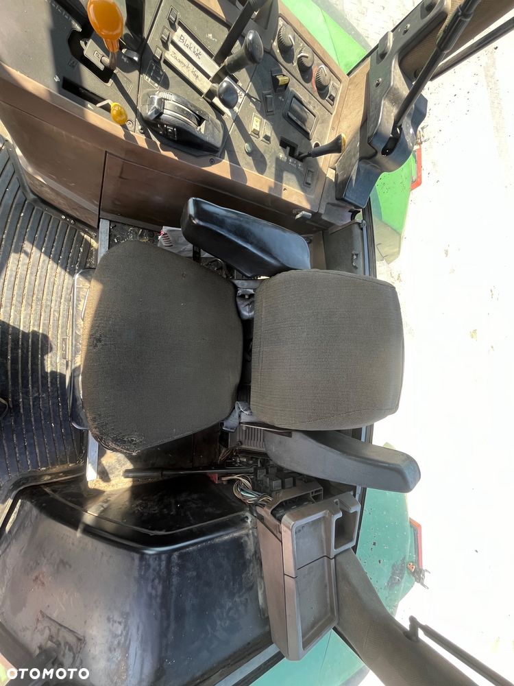 John Deere 7710 - 9