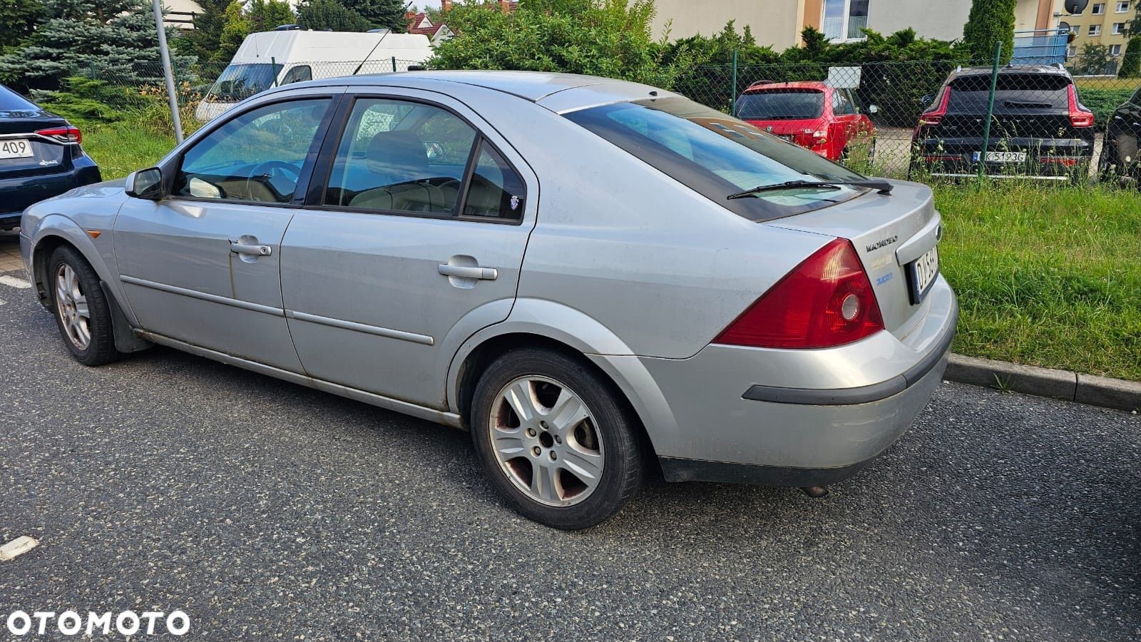 Ford Mondeo 1.8 Trend X - 1