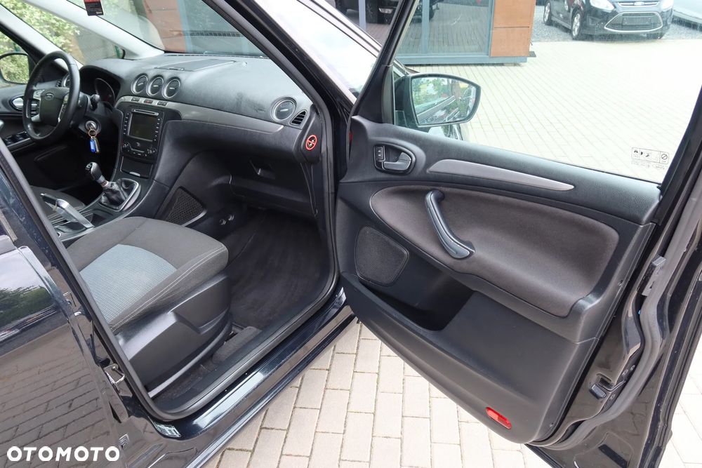 Ford Galaxy 2.0 TDCi Titanium - 12