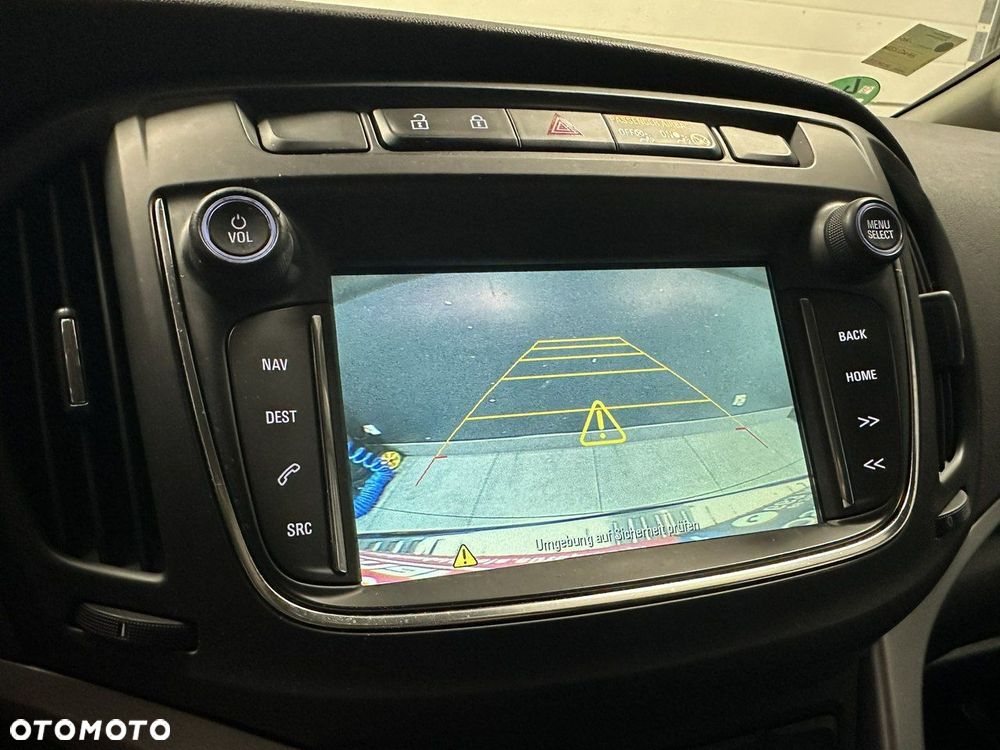 Opel Zafira - 10