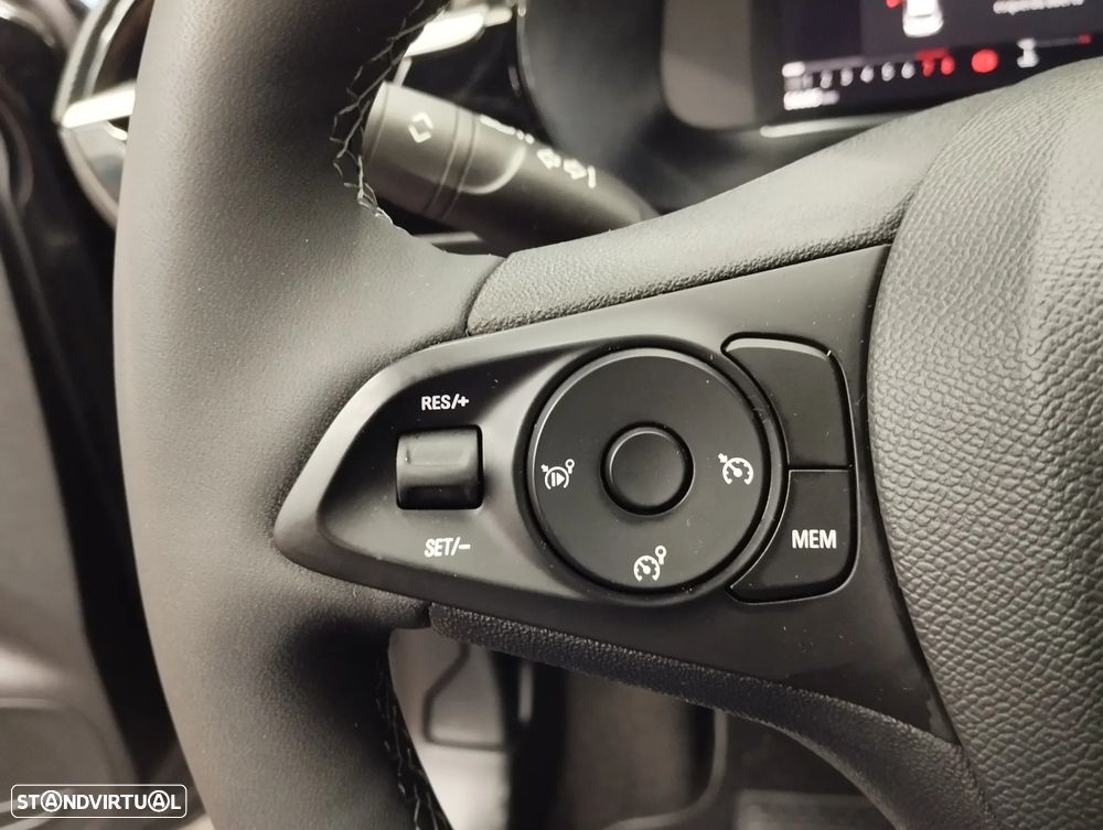 Opel Corsa 1.2 T - 18