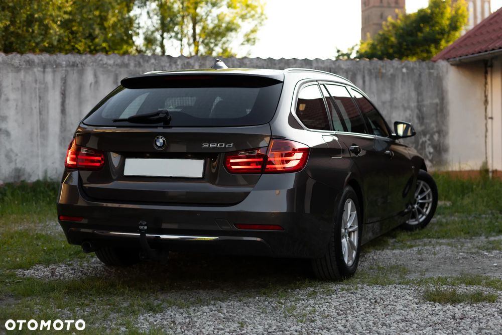BMW Seria 3 320d Efficient Dynamics Edition Edition Luxury Line Purity - 5