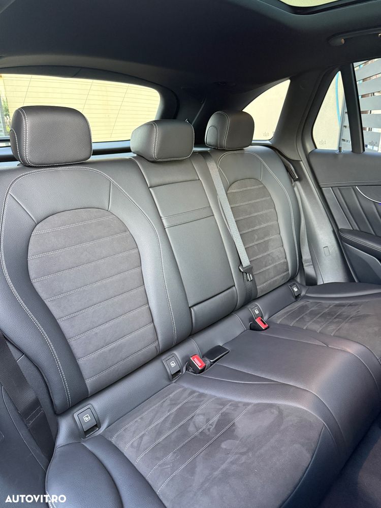 Mercedes-Benz GLC 300 de 4Matic 9G-TRONIC AMG Line Plus - 10