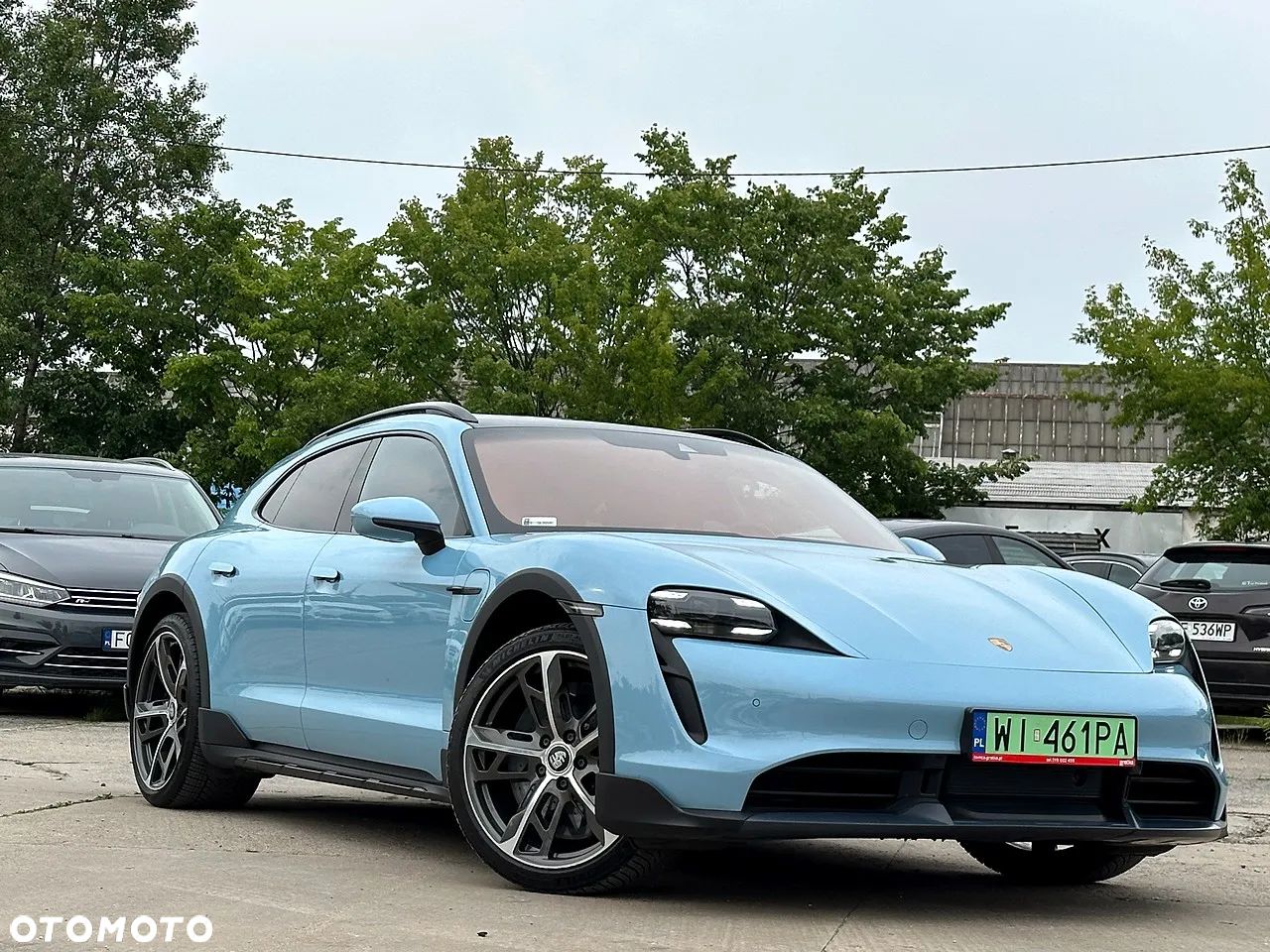 Porsche Taycan Turbo Cross Turismo - 1