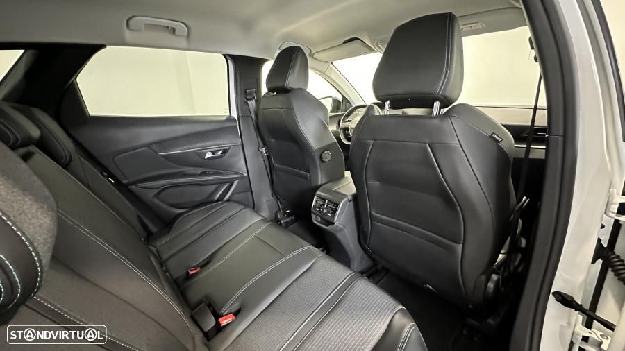 Peugeot 3008 1.6 Hybrid Allure e-EAT8 - 26
