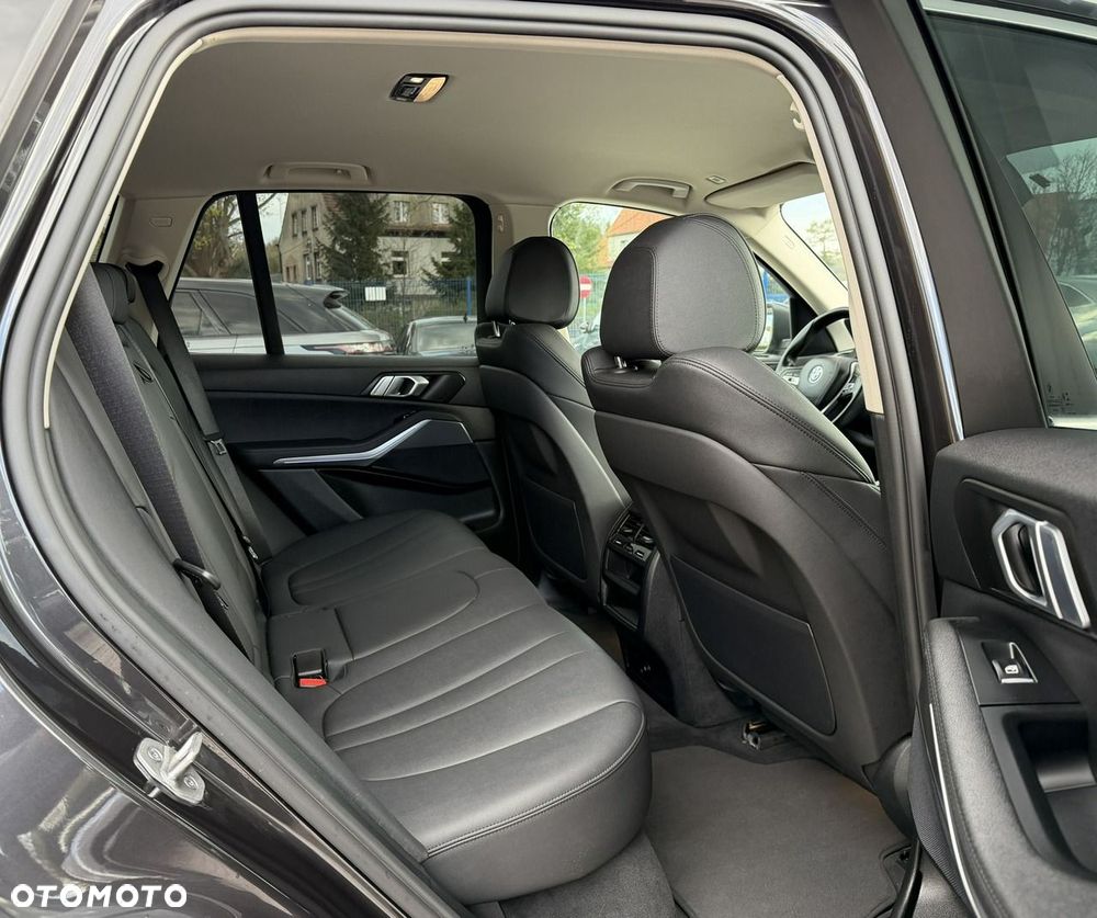 BMW X5 xDrive25d - 13