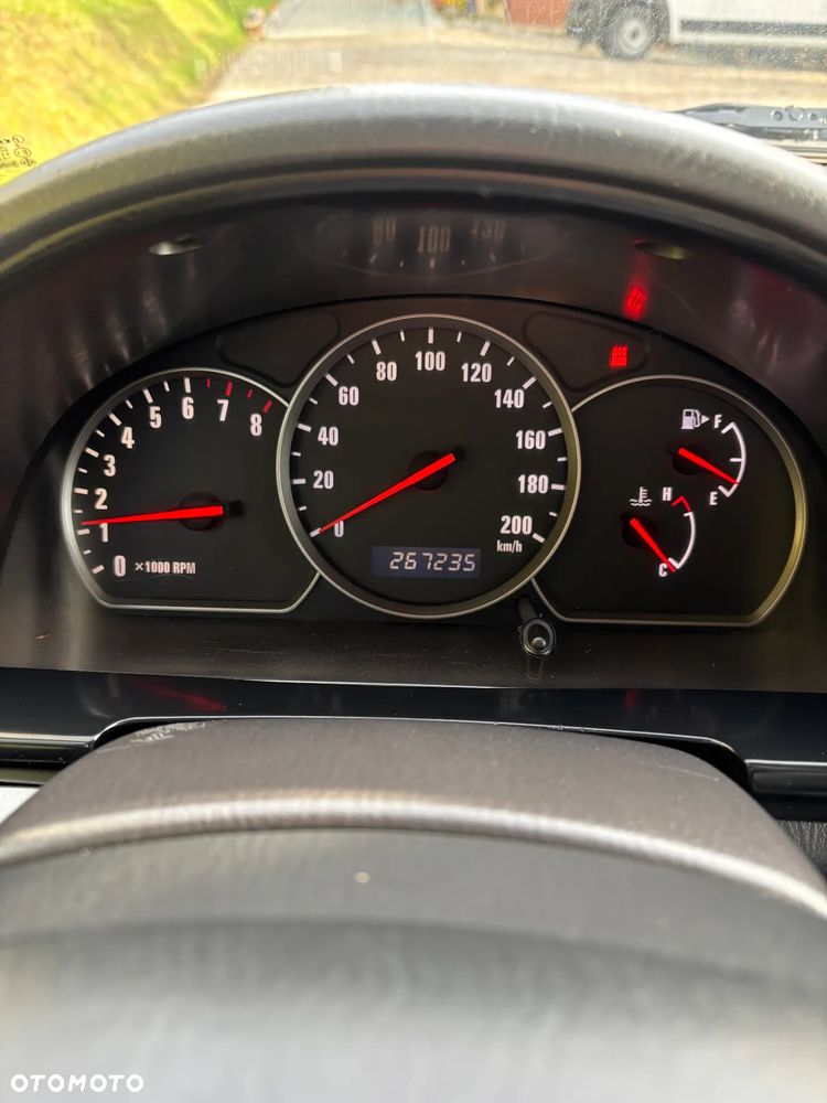 Suzuki Grand Vitara 1.6 - 13