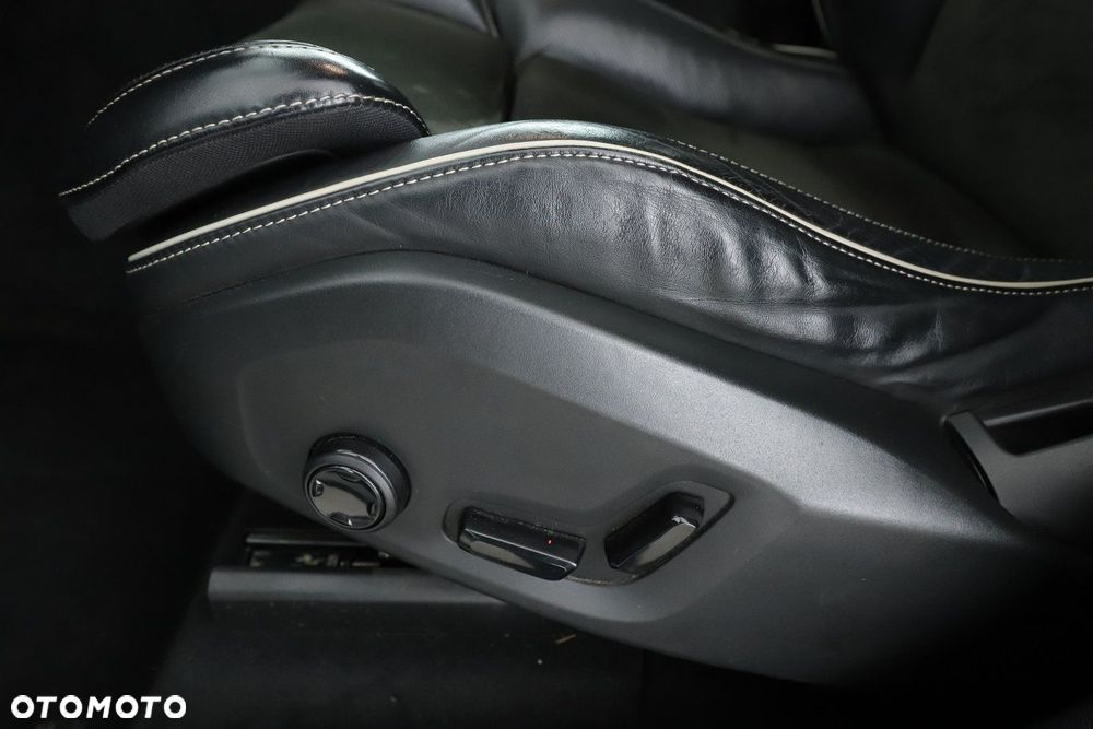 Volvo XC 60 - 21