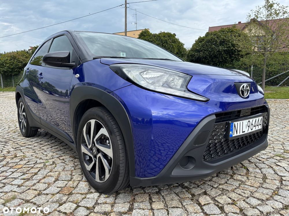 Toyota Aygo X Business Edition - 3