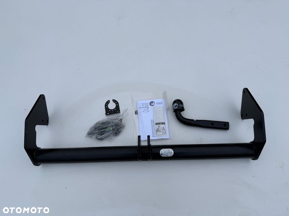 Hak holowniczy Mercedes VITO 2005->> VIANO 2011->> - 1