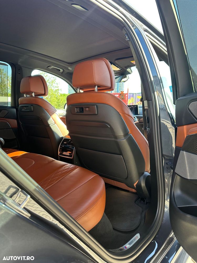 BMW X5 xDrive40i - 7