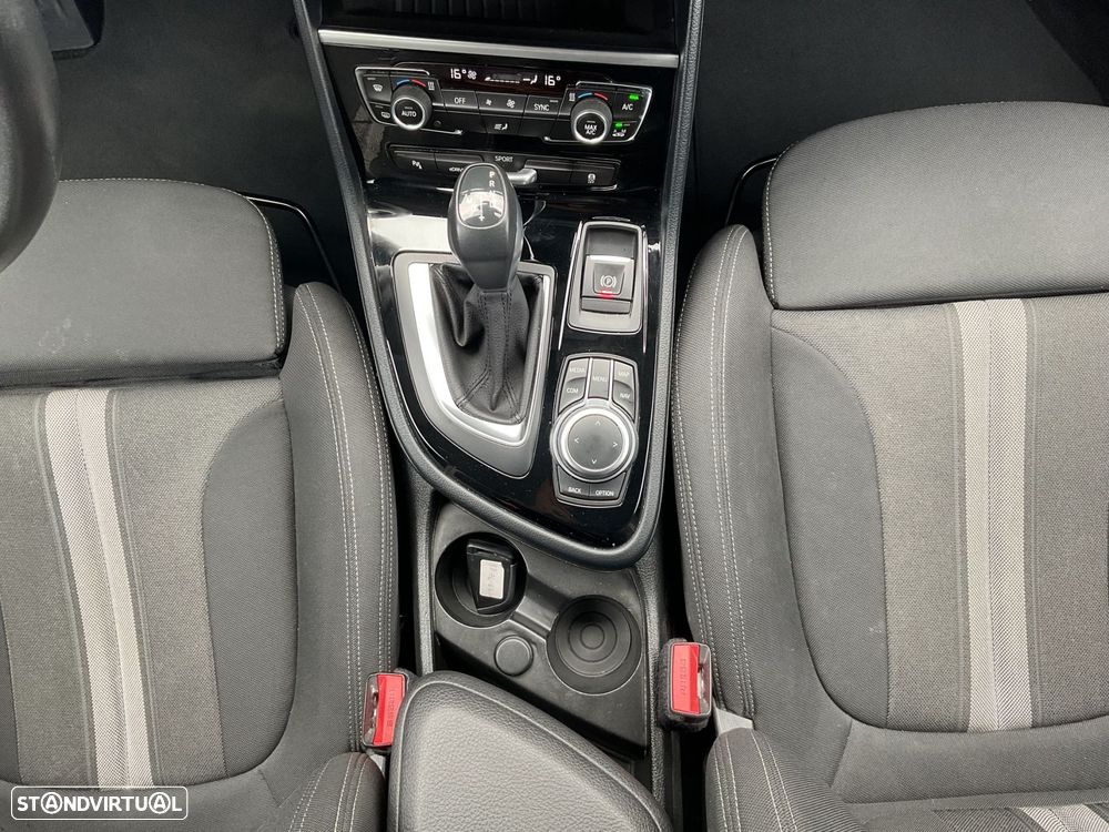 BMW 225xe Active Tourer Advantage - 33