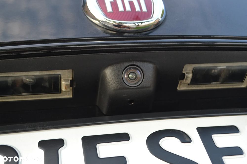 Fiat Freemont - 11