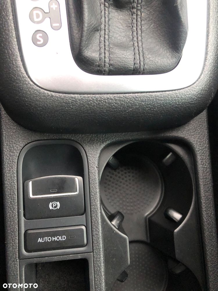 Volkswagen Tiguan 2.0 TDI DPF 4Motion BlueMotion Technology DSG Life - 22