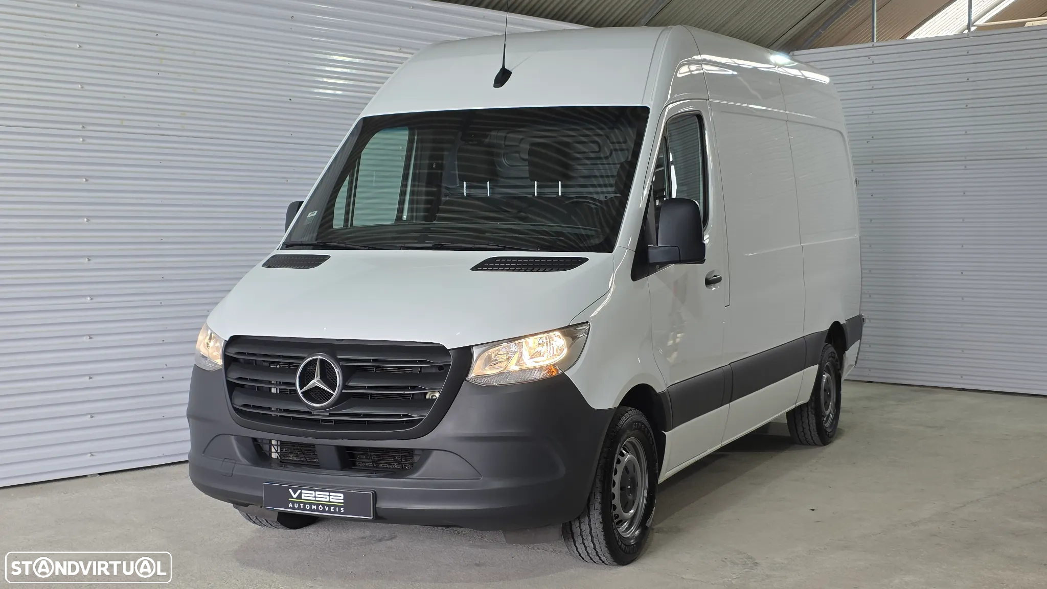 Mercedes-Benz Mercedes-Benz Sprinter L2H2 - 7