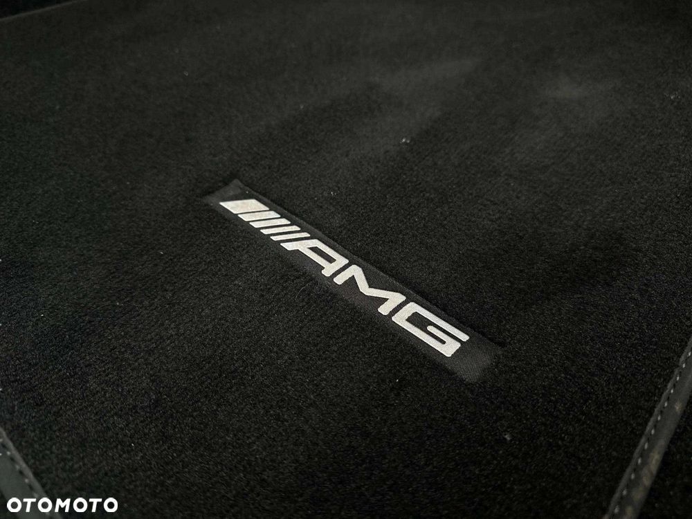 Mercedes-Benz GLE - 22