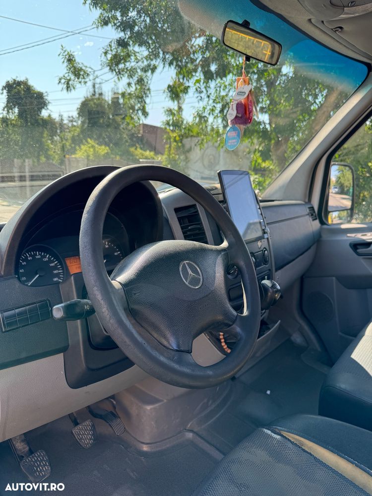 Mercedes-Benz Sprinter - 6