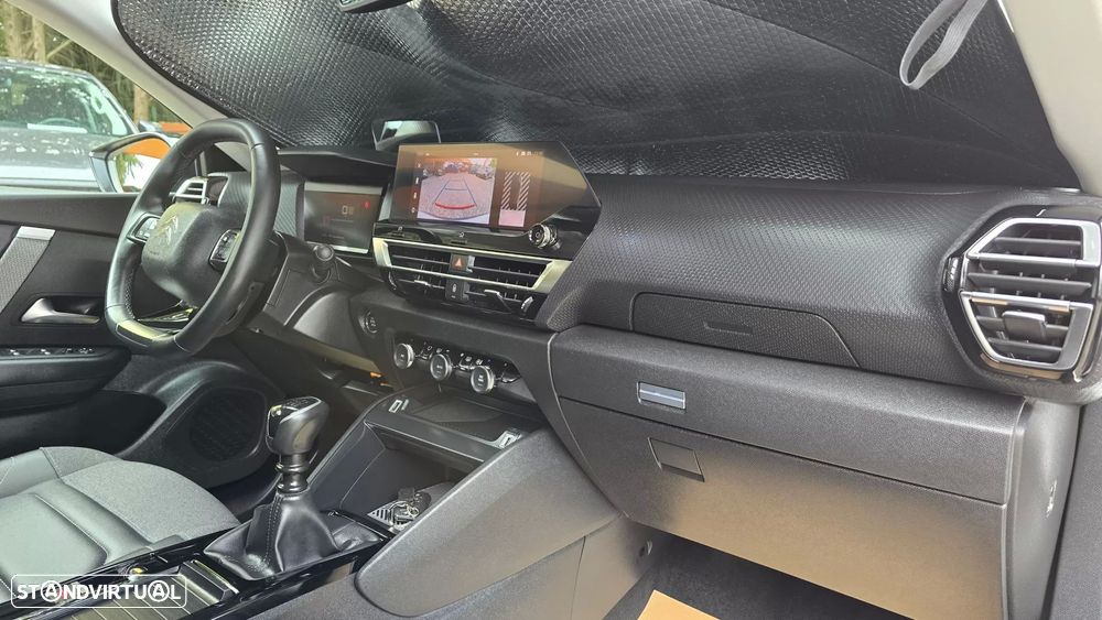 Citroën C4 1.2 PureTech Shine - 17