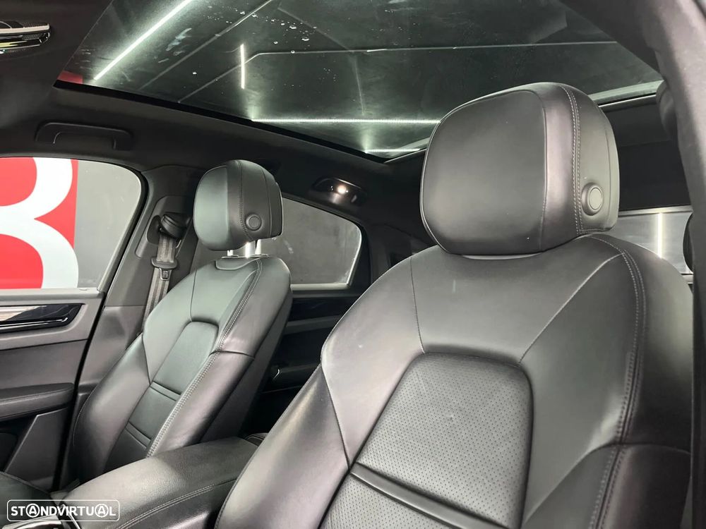 Porsche Cayenne Coupé E-Hybrid - 32