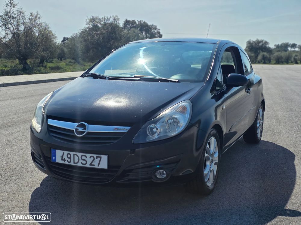 Opel Corsa 1.2 Black Edition - 1