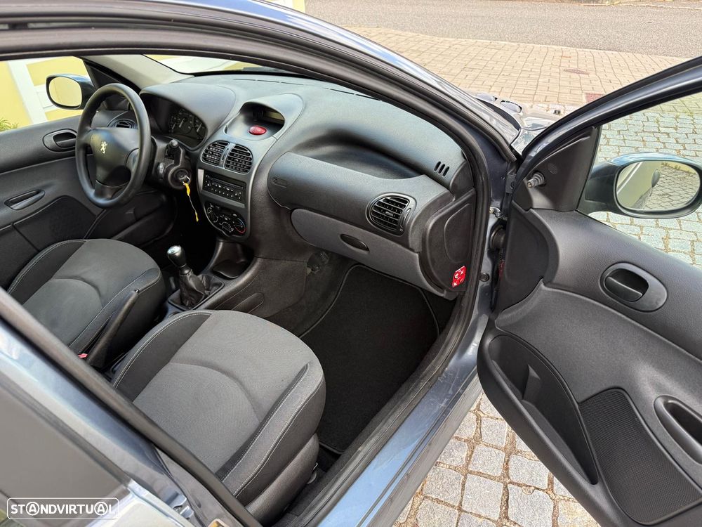 Peugeot 206 1.4 Look II - 17