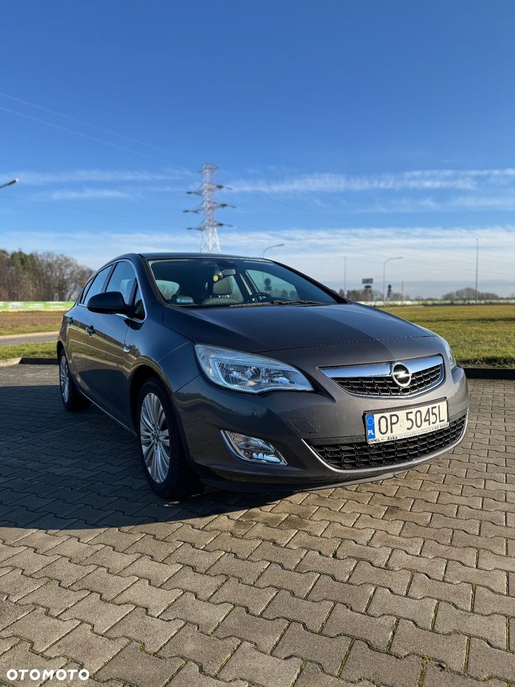 Opel Astra 1.4 Turbo - 2