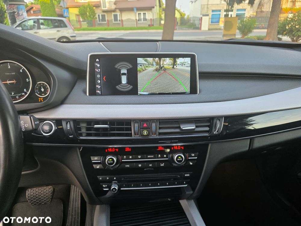 BMW X5 xDrive25d - 24