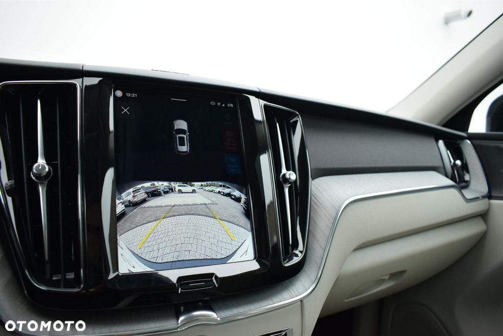 Volvo XC 60 - 27