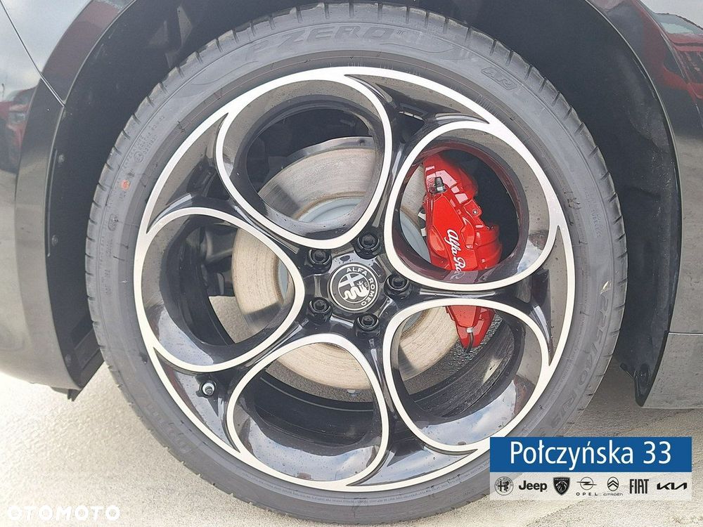 Alfa Romeo Giulia - 14