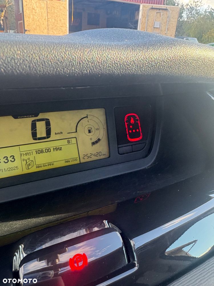 Citroën C4 Picasso 2.0 HDi Exclusive - 6