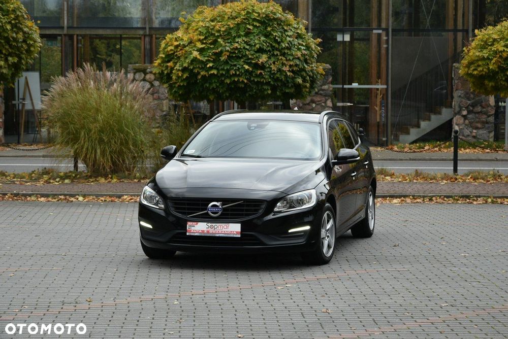 Volvo V60 D2 Kinetic - 2