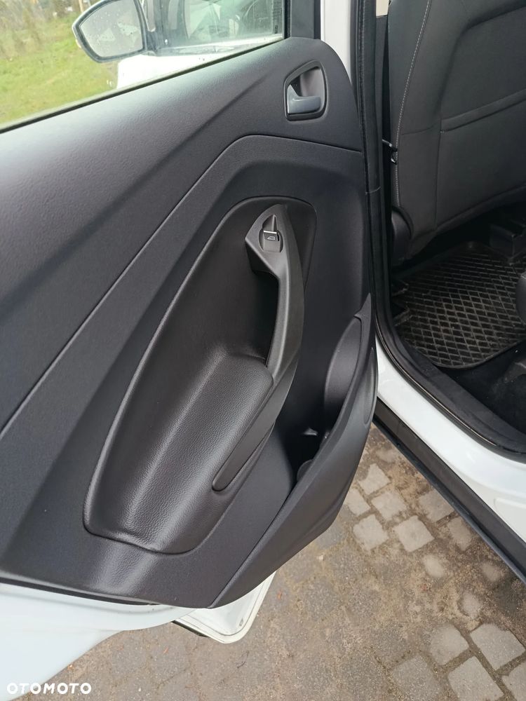 Ford Kuga 1.5 TDCi FWD Edition - 15