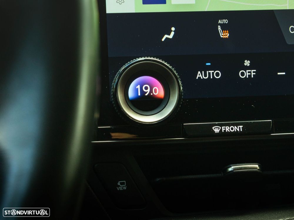 Lexus NX 350h Executive+ - 37