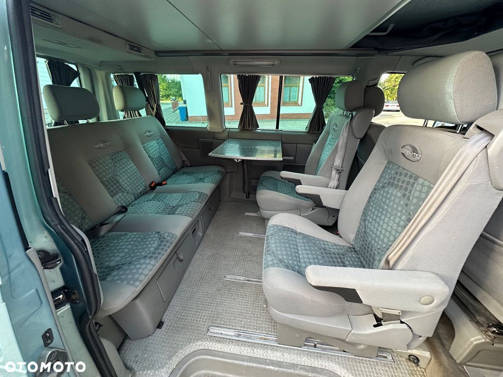 Volkswagen Multivan Standard - 33