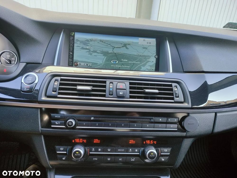 BMW Seria 5 520d xDrive - 21