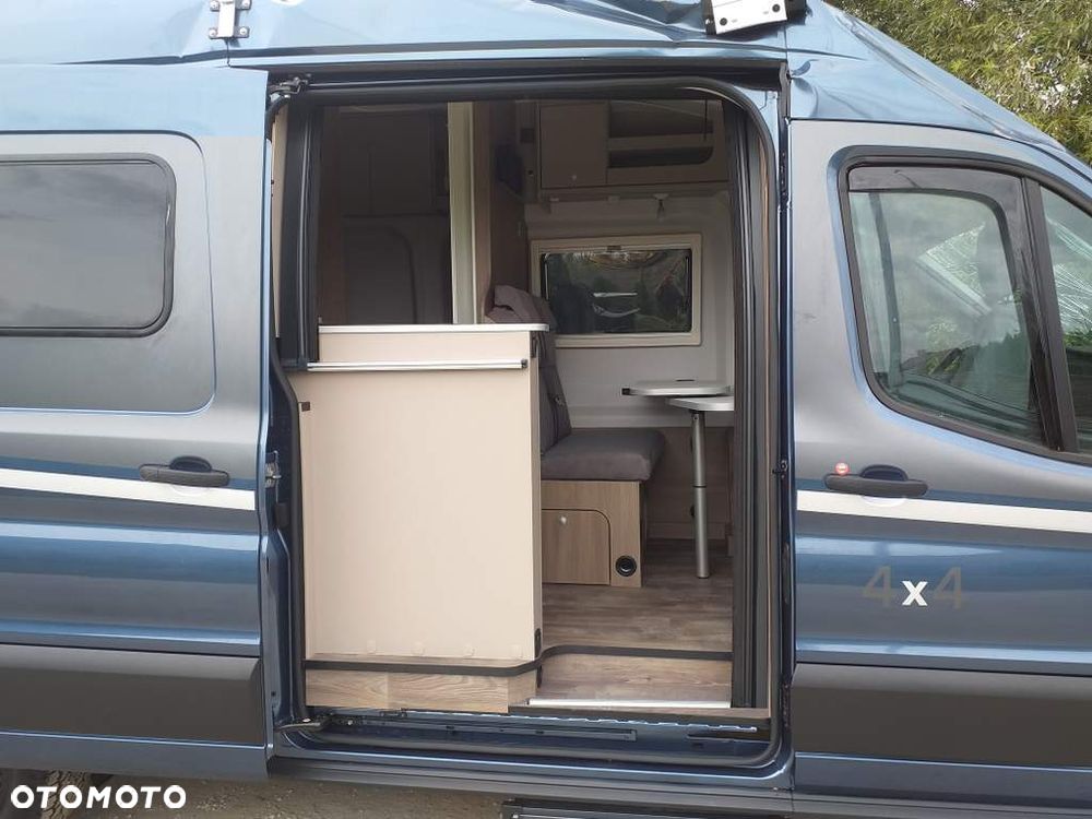 Ford Transit 4X4 CARADO  4 - Osobowy - 24