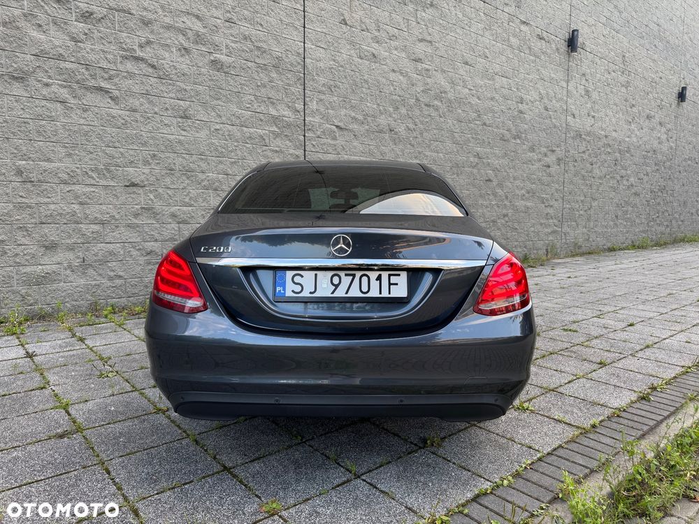 Mercedes-Benz Klasa C 200 7G-TRONIC Exclusive - 31