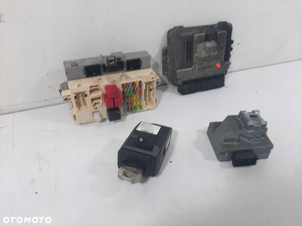 ALFA ROMEO 159 1.9JTDM 07R STEROWNIK SILNIKA ZESTAW 55208738 0281013576 - 5