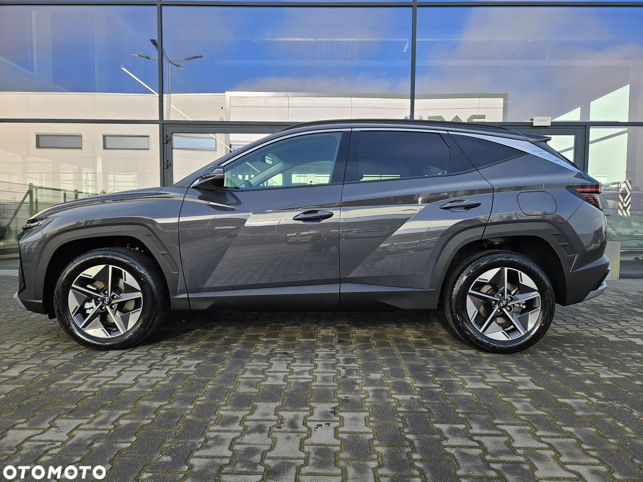 Hyundai Tucson - 4