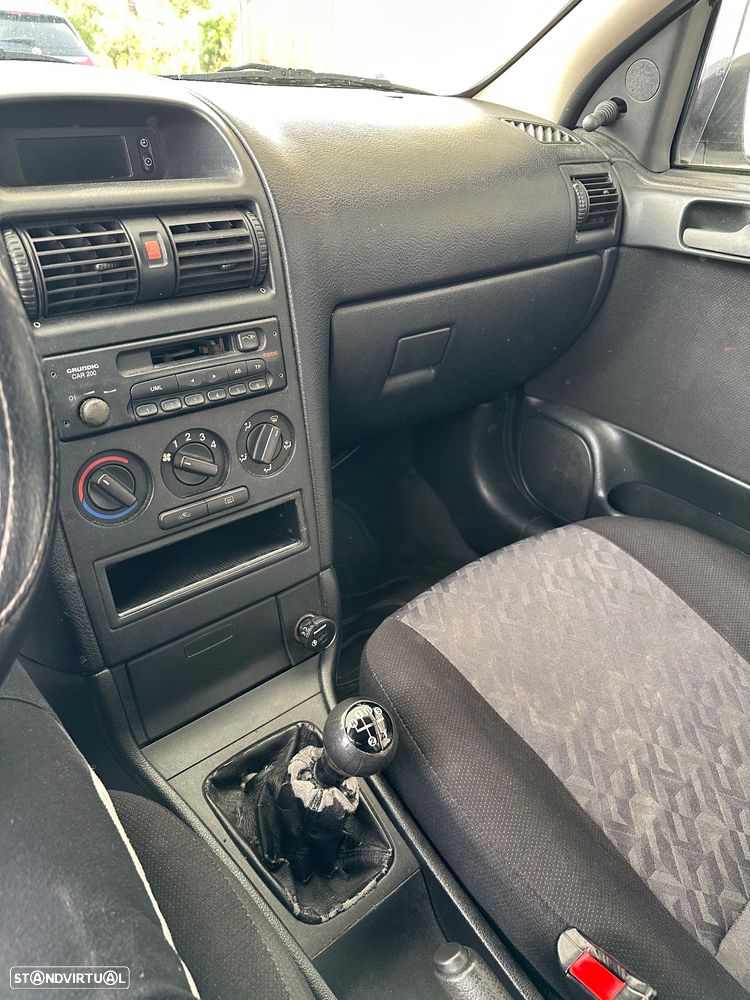 Opel Astra 1.7 DTi Sport - 8