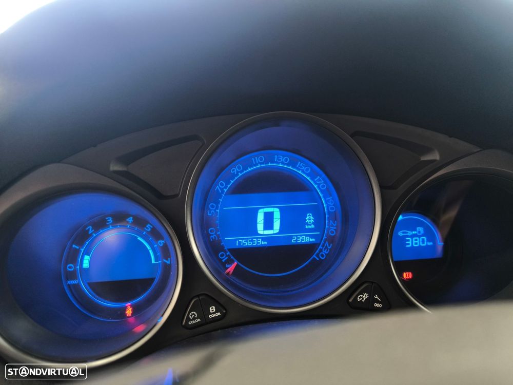 Citroën C4 1.6 BlueHDi Feel - 18