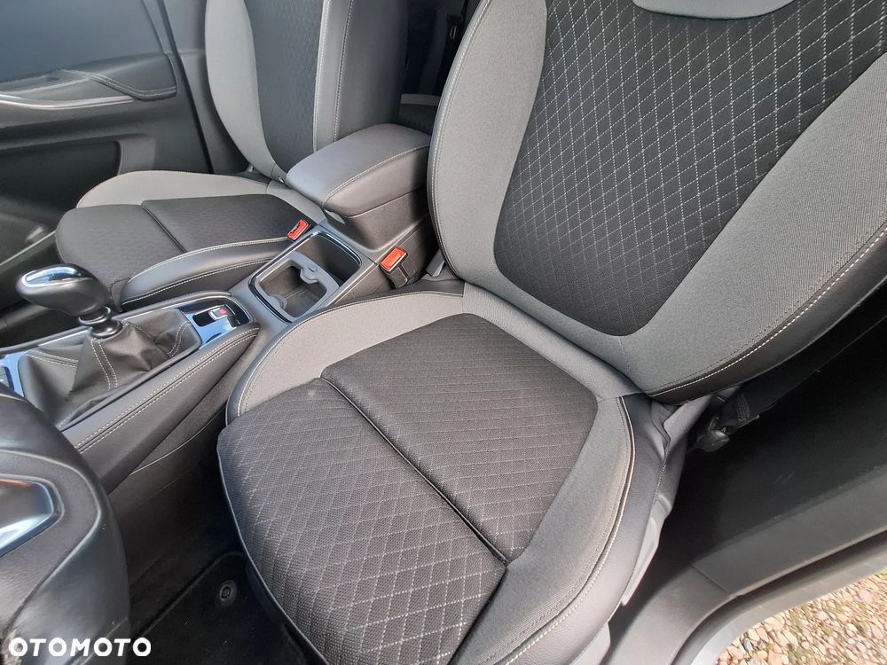 Opel Grandland X 1.6 D Start/Stop Dynamic - 9