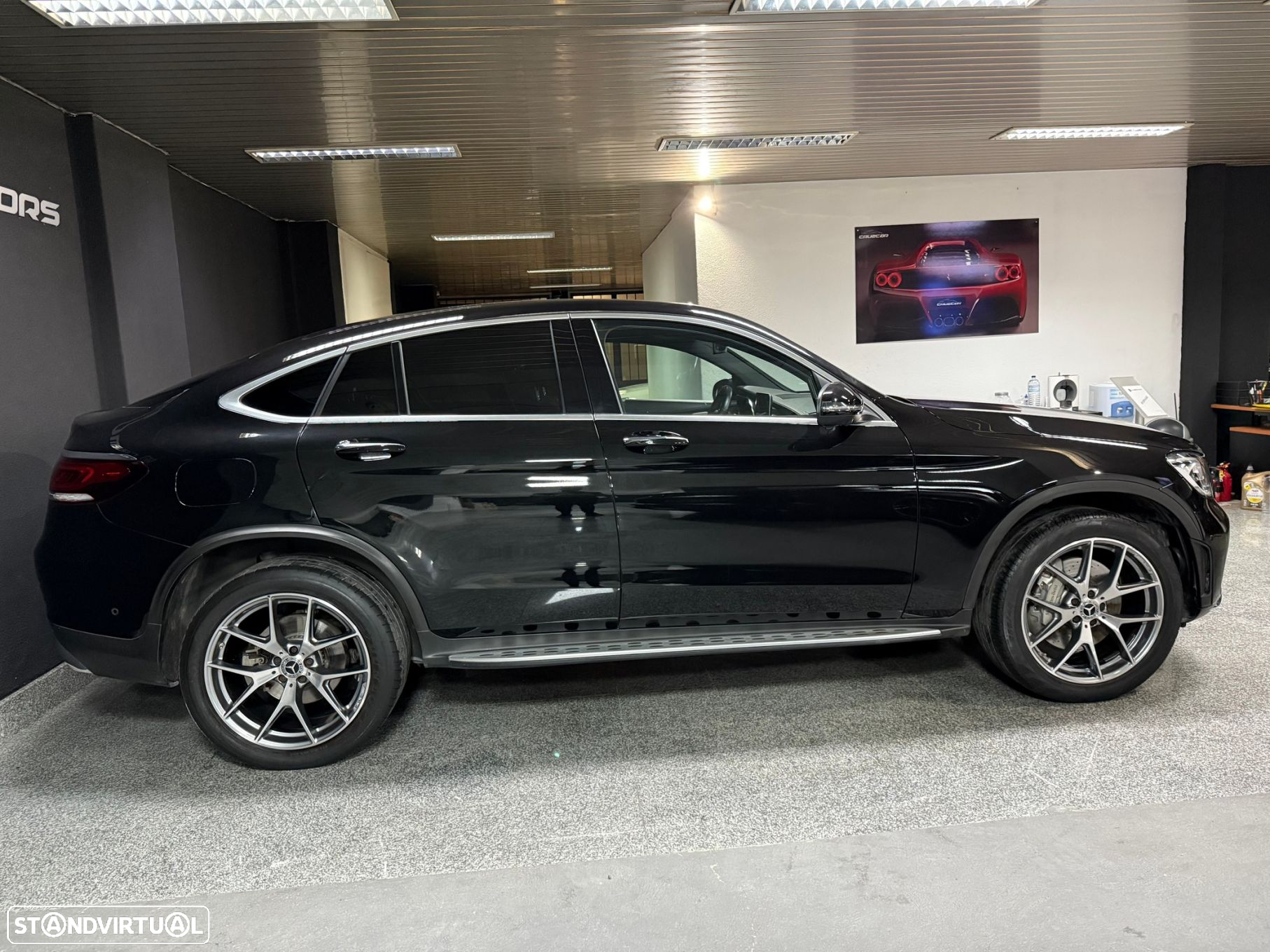Mercedes-Benz GLC 300 - 9
