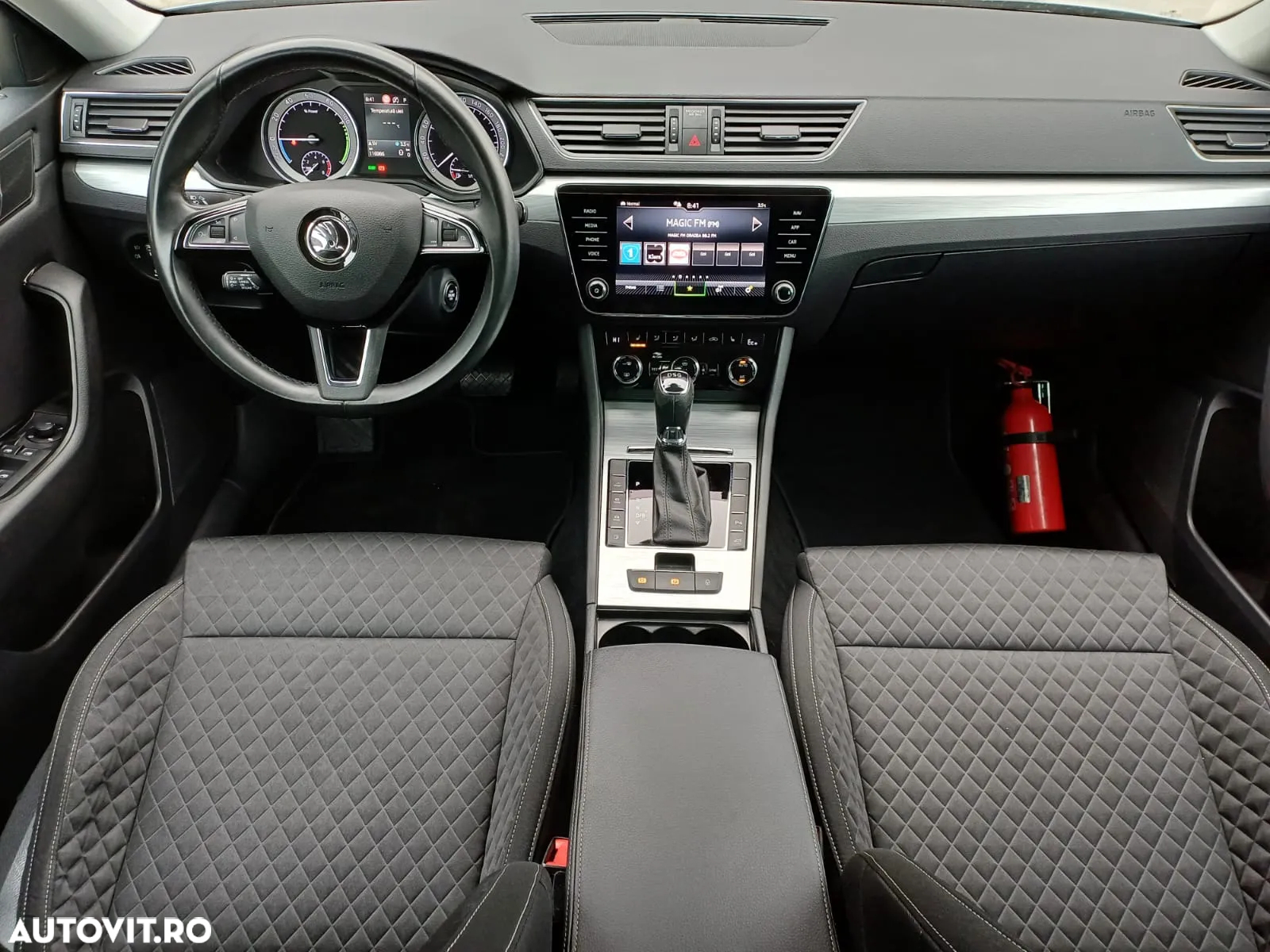 Skoda Superb Combi 1.4 TSI iV DSG Style - 16